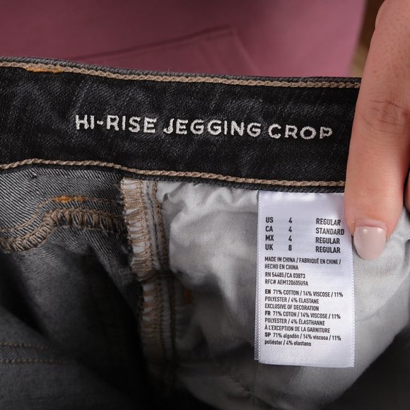 American Eagle Black Hi-Rise Jegging Crop Distressed Jeans 4 - Picture 7 of 7